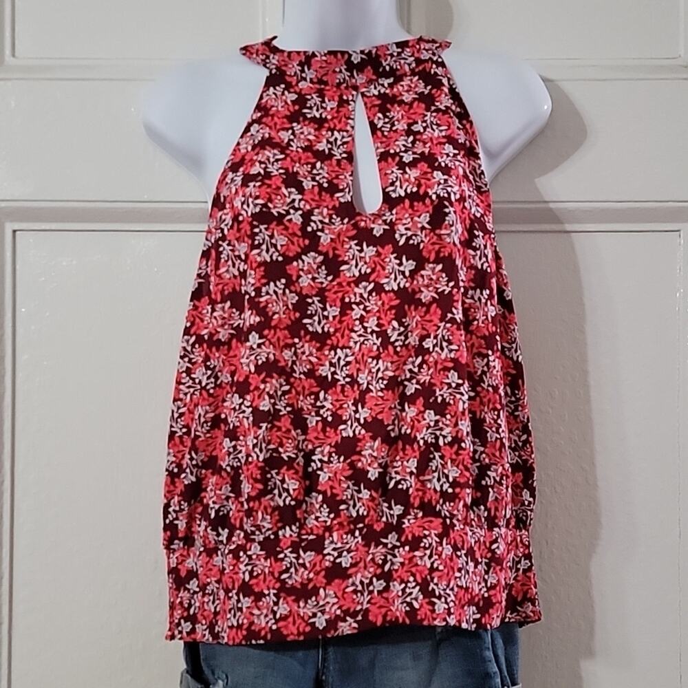 Women's Sleeveless Peekaboo Express Top Sz M